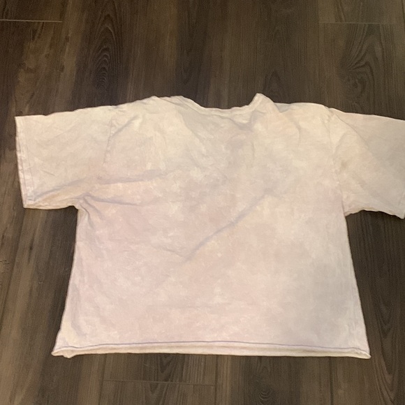 Caution to the Wind “Adventure Chaser” cropped T-shirt sz M - Picture 4 of 5